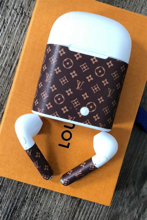 funda para airpods louis vuitton|louis vuitton accessories.